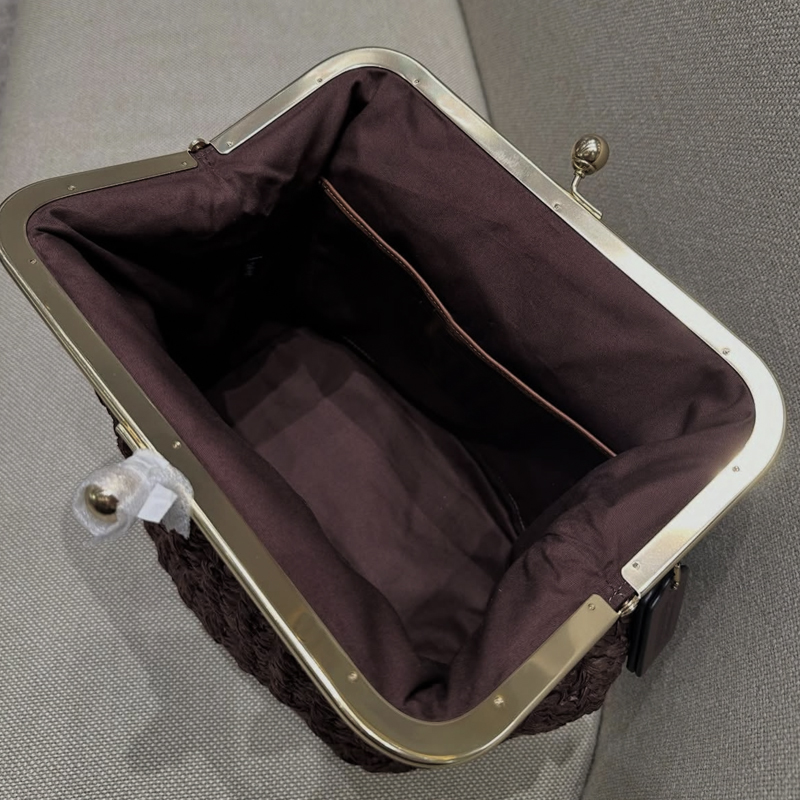 Hand-Woven Kisslock Frame Shou - Luxury Bags 2026 recension och pris
