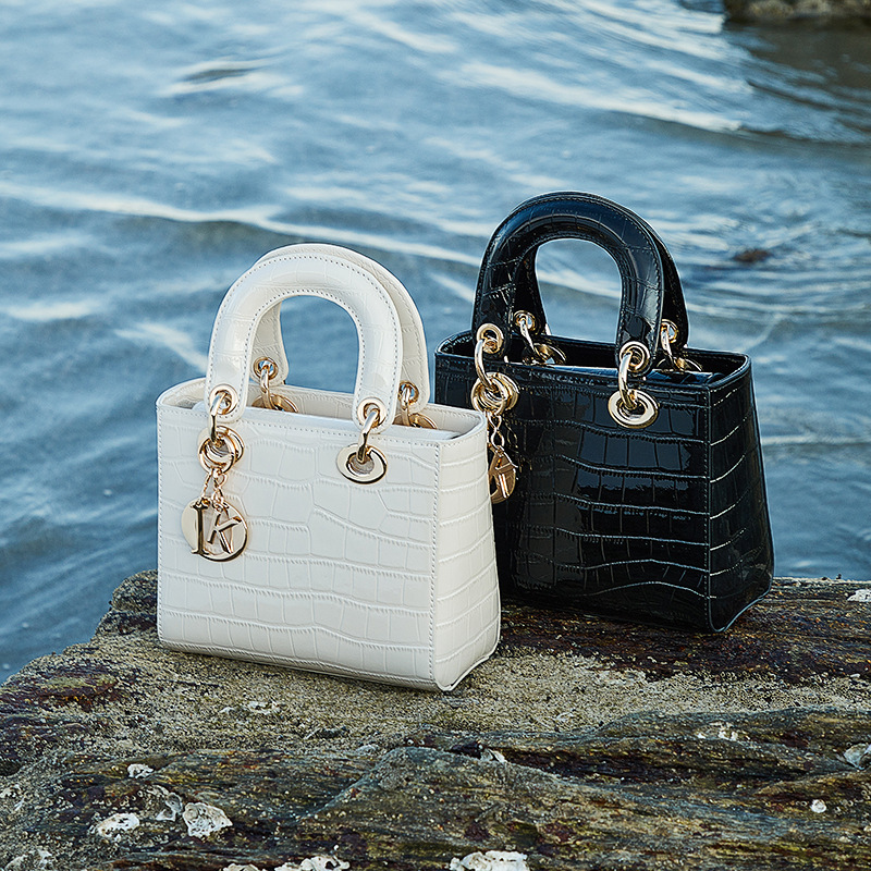 100% Genuine Leather Luxury Mi - Luxury Bags Office recension och pris