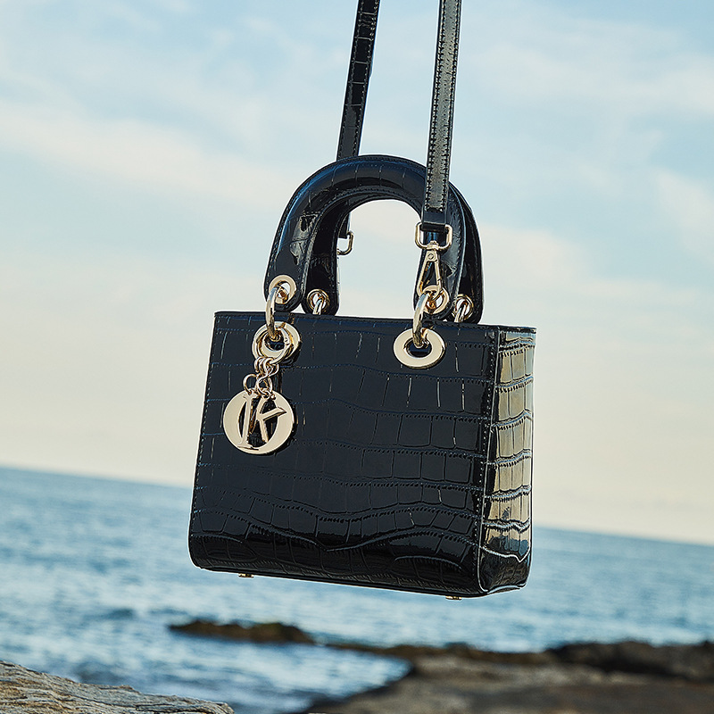 100% Genuine Leather Luxury Mi - Luxury Bags Office recension och pris