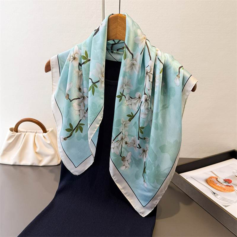 2026 Luxury Silk Skinny Scarf  - Luxury Bags 2026 recension och pris