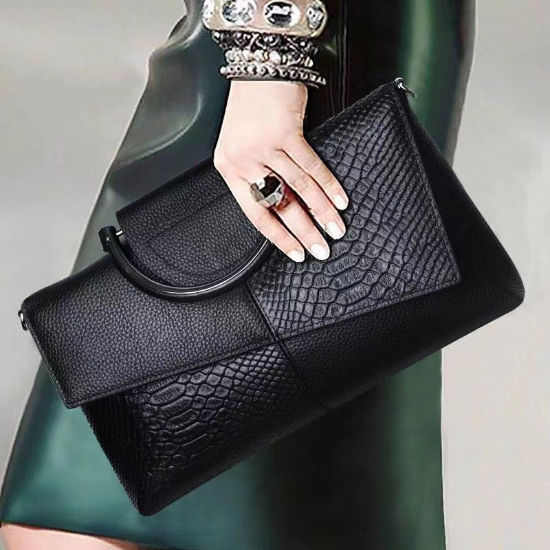 European and American Stylish  - Luxury Bags News recension och pris